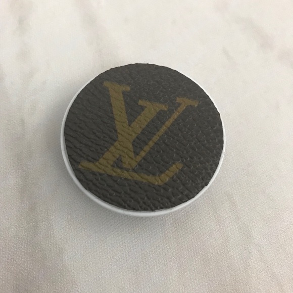 Louis Vuitton Accessories - Popsocket